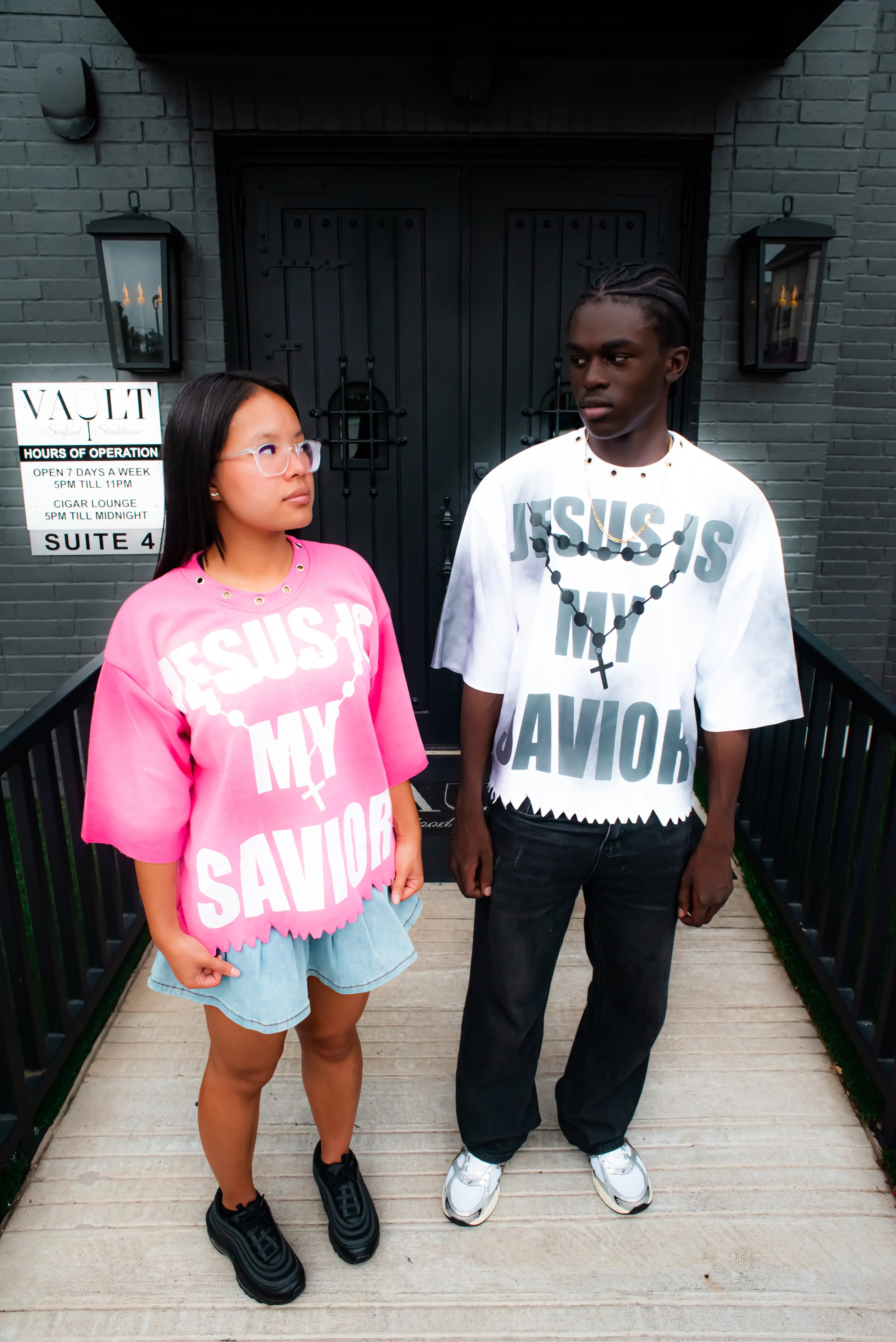 PINK SAVIOR CROPPED TEE Merzari.usSavior Tee