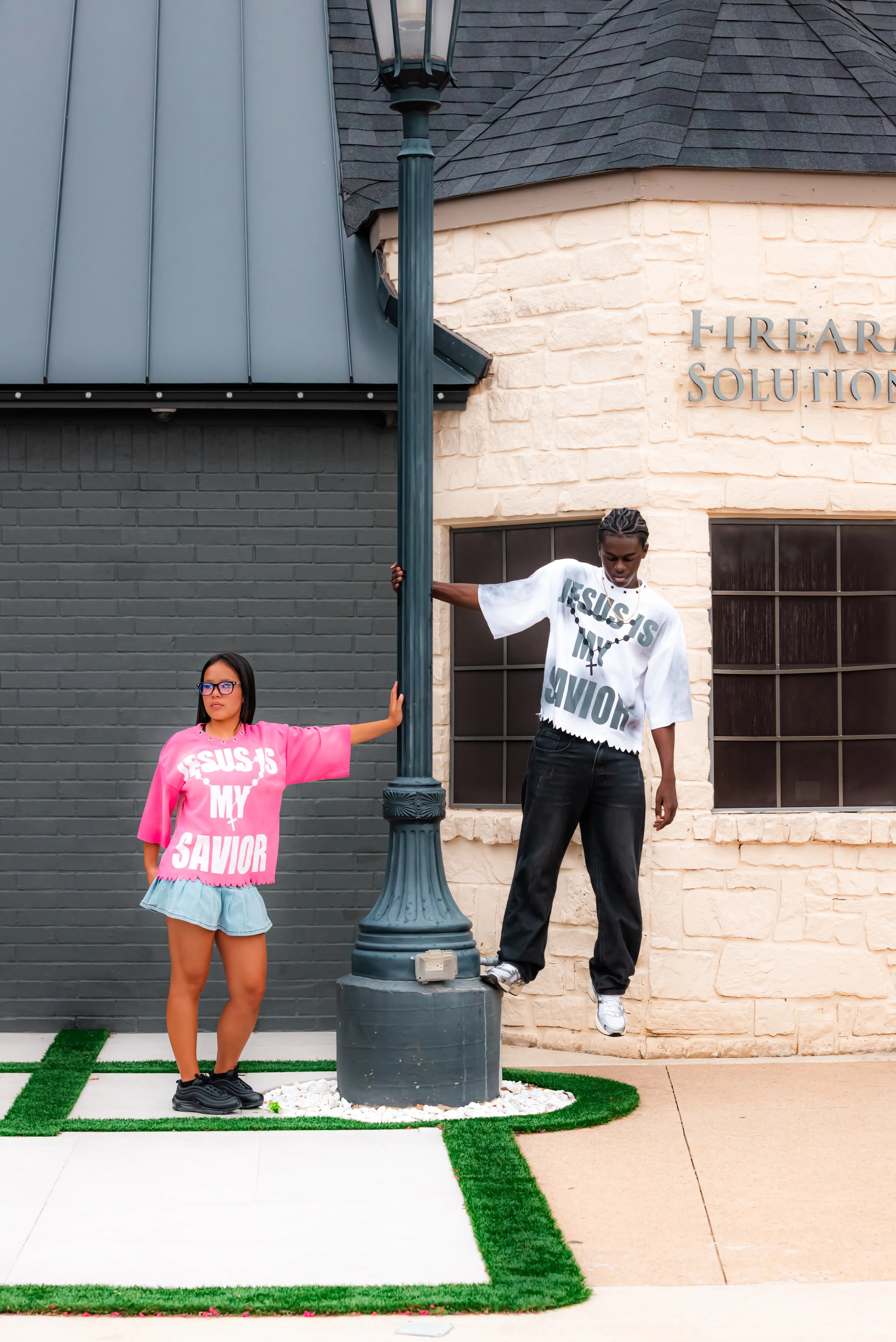 WHITE SAVIOR CROPPED TEE Merzari.usSavior Tee